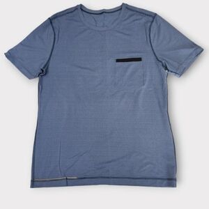 Medium - Lululemon Short Sleeve Shirt